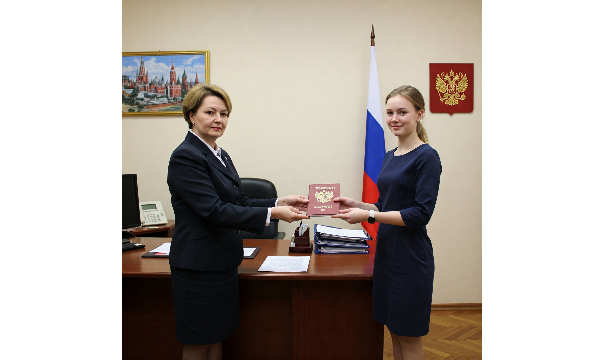 Получение паспорта после ВНЖ