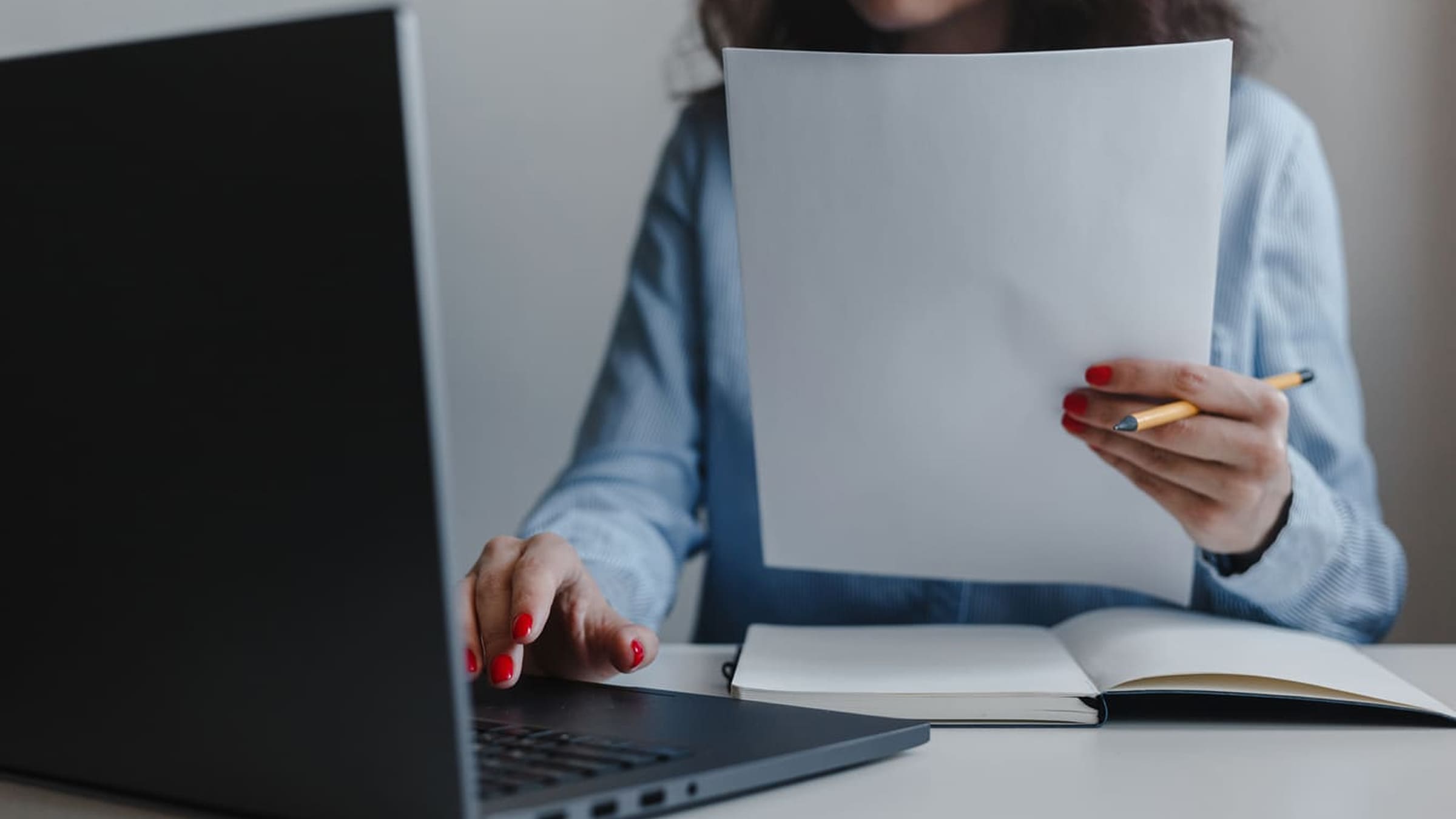 Отмена выдворения для IT-специалиста из Беларуси